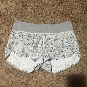 Lululemon size 4 shorts